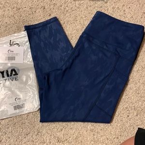 Zyia leggings